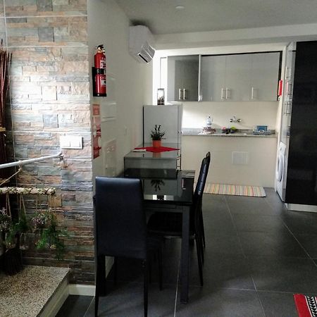 Escadinhas Da Se Apartment Viseu Exterior photo